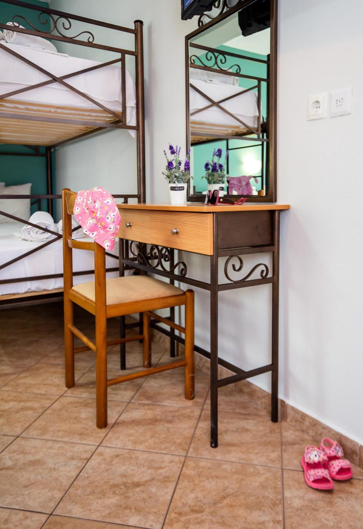 Apartment Famelia Lampiris