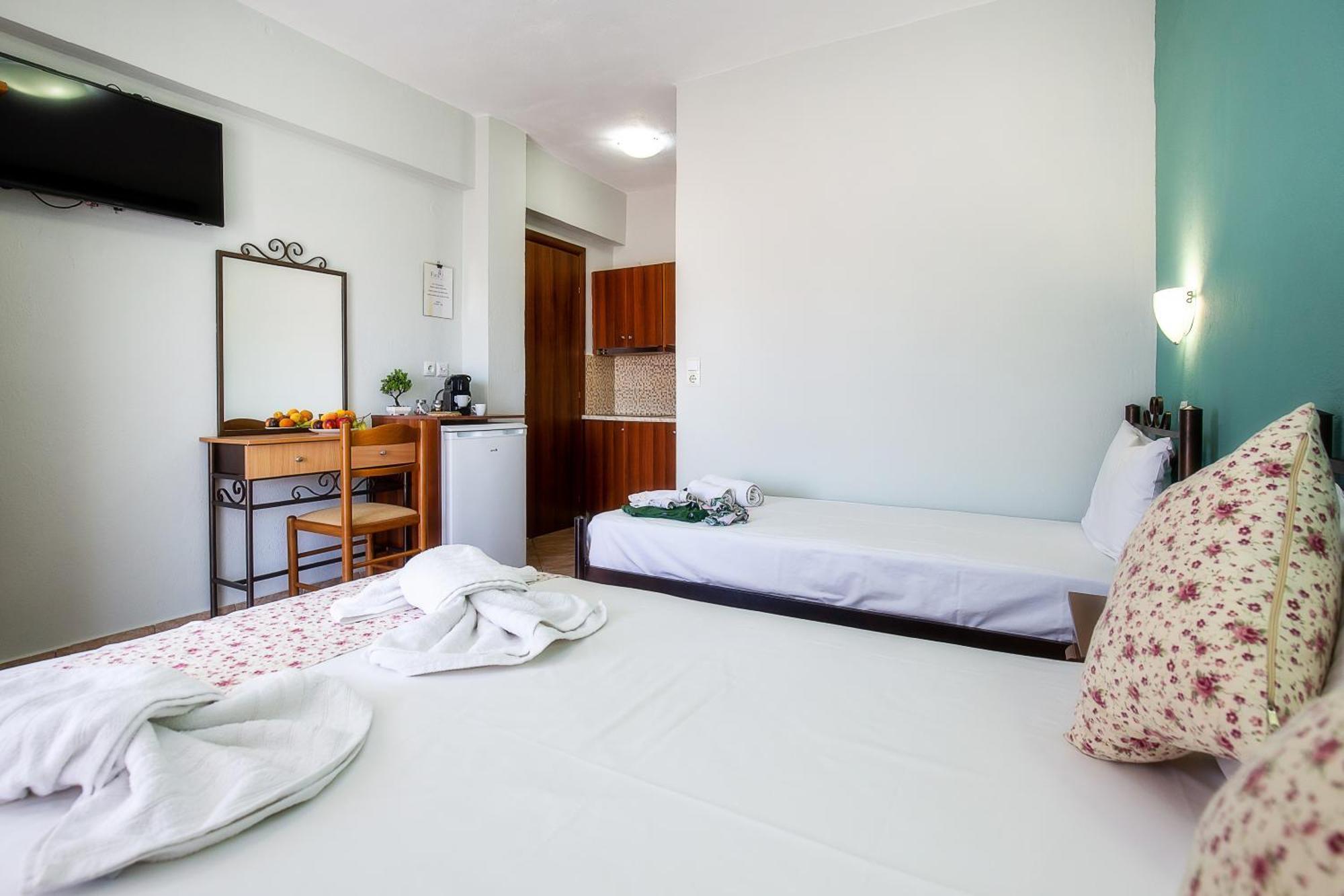 Famelia Lampiris Apartment *