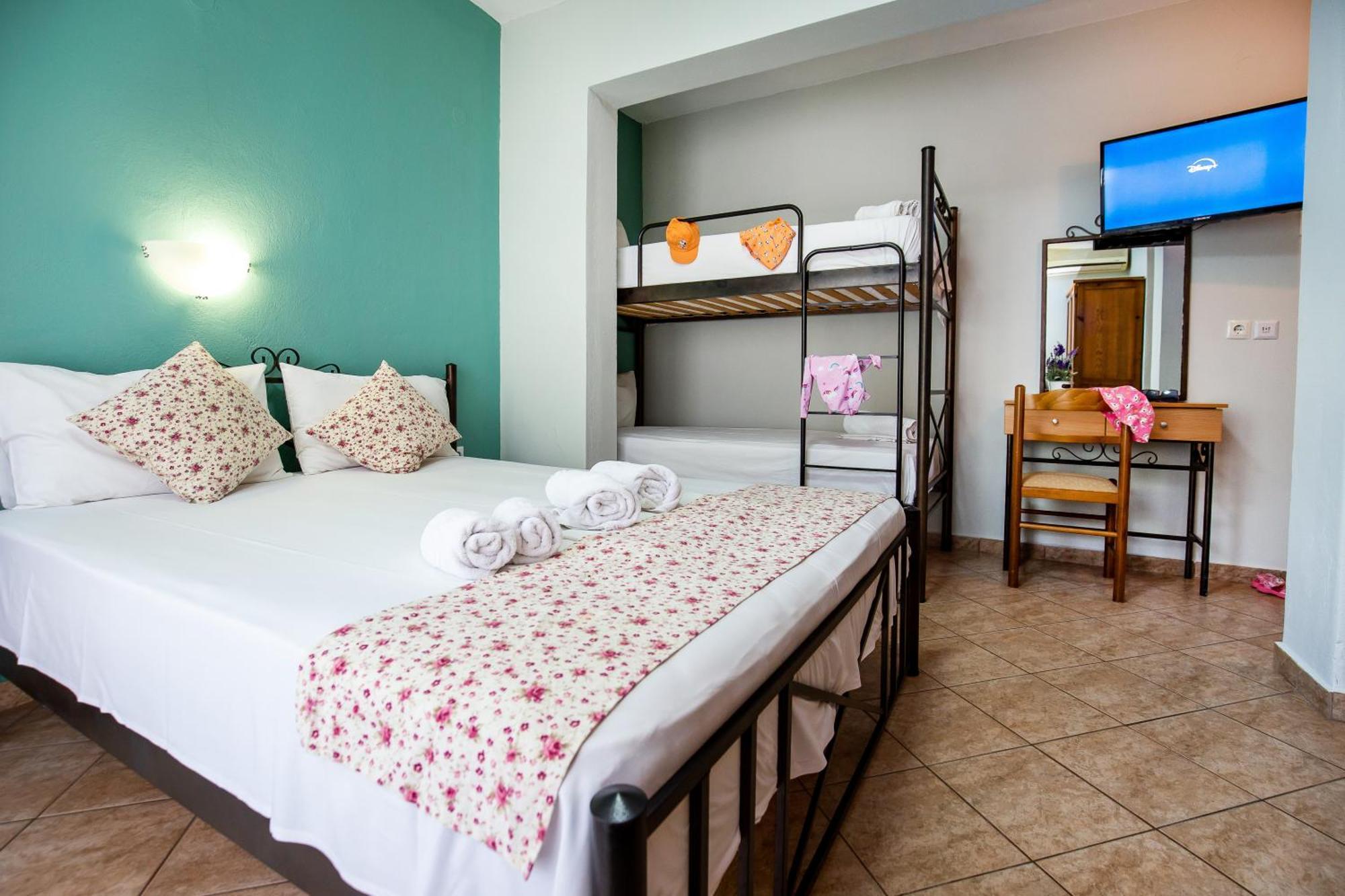 Apartment Famelia Lampiris *