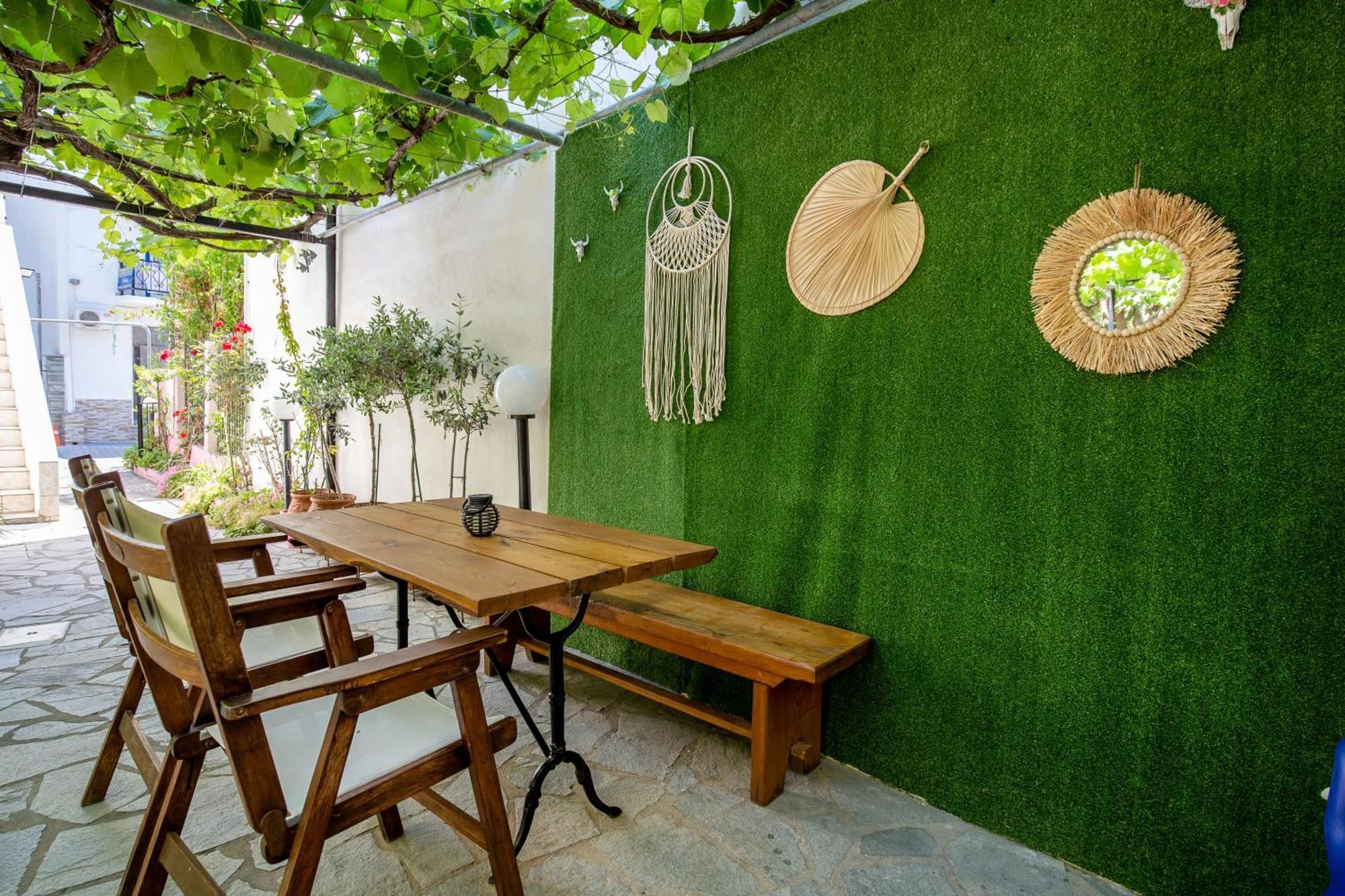 Famelia Lampiris Apartment